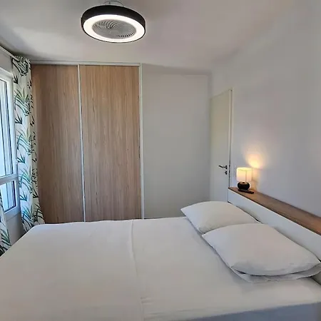 Elegant A Terrasse Et Parking Apartment Montpellier