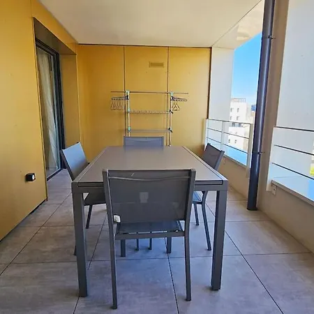 Elegant A Terrasse Et Parking Appartamento Montpellier