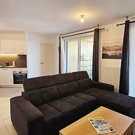 Appartamento Elegant A Terrasse Et Parking Montpellier